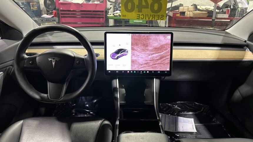 2018 Tesla Model 3 5YJ3E1EAXJF013847