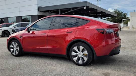 2021 Tesla Model Y 5YJYGDEE7MF197976