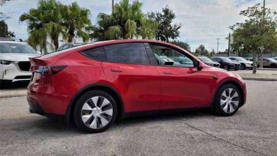 2021 Tesla Model Y 5YJYGDEE7MF197976