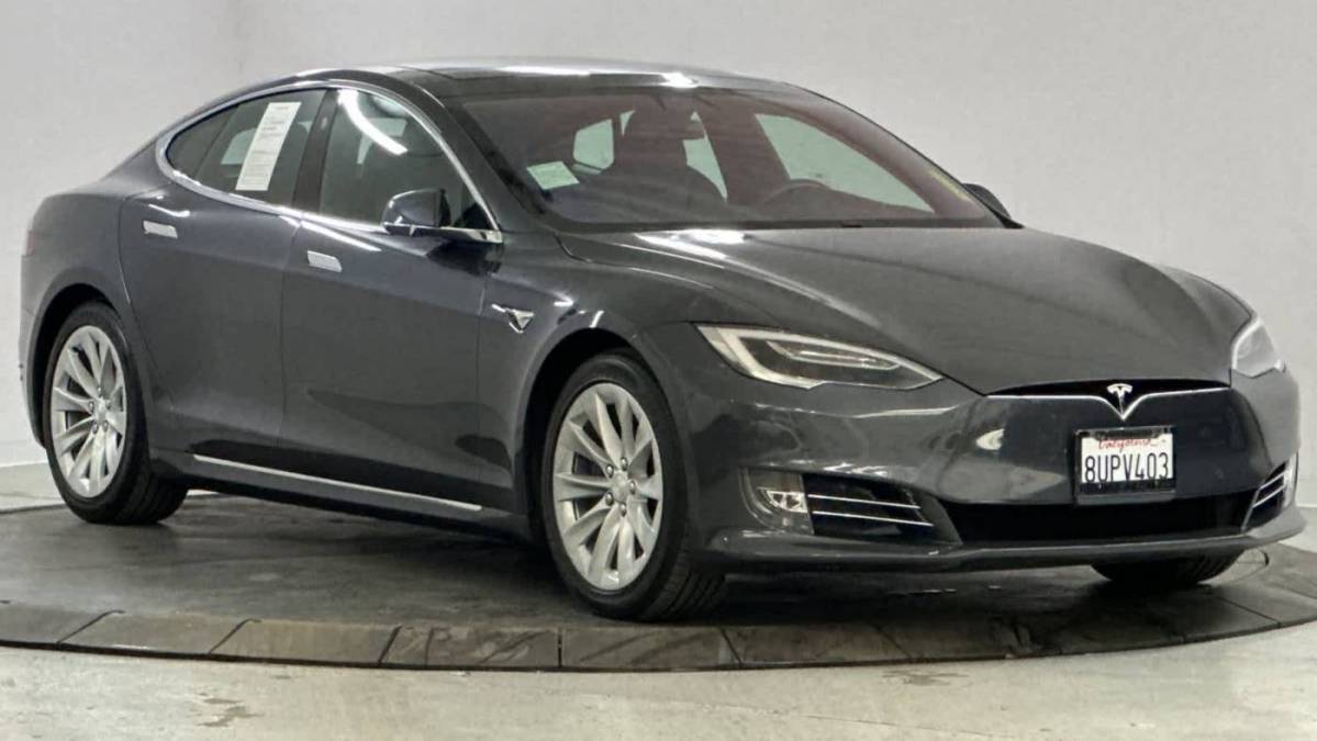 2017 Tesla Model S 5YJSA1E27HF213742