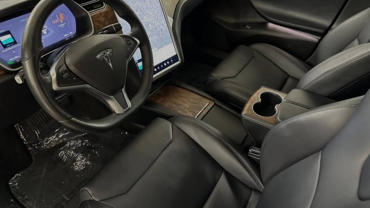 2017 Tesla Model S 5YJSA1E27HF213742