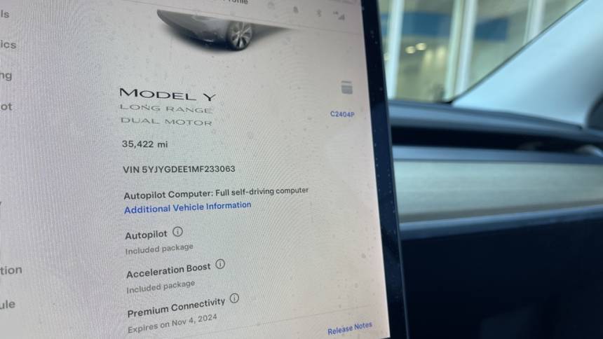 2021 Tesla Model Y 5YJYGDEE1MF233063