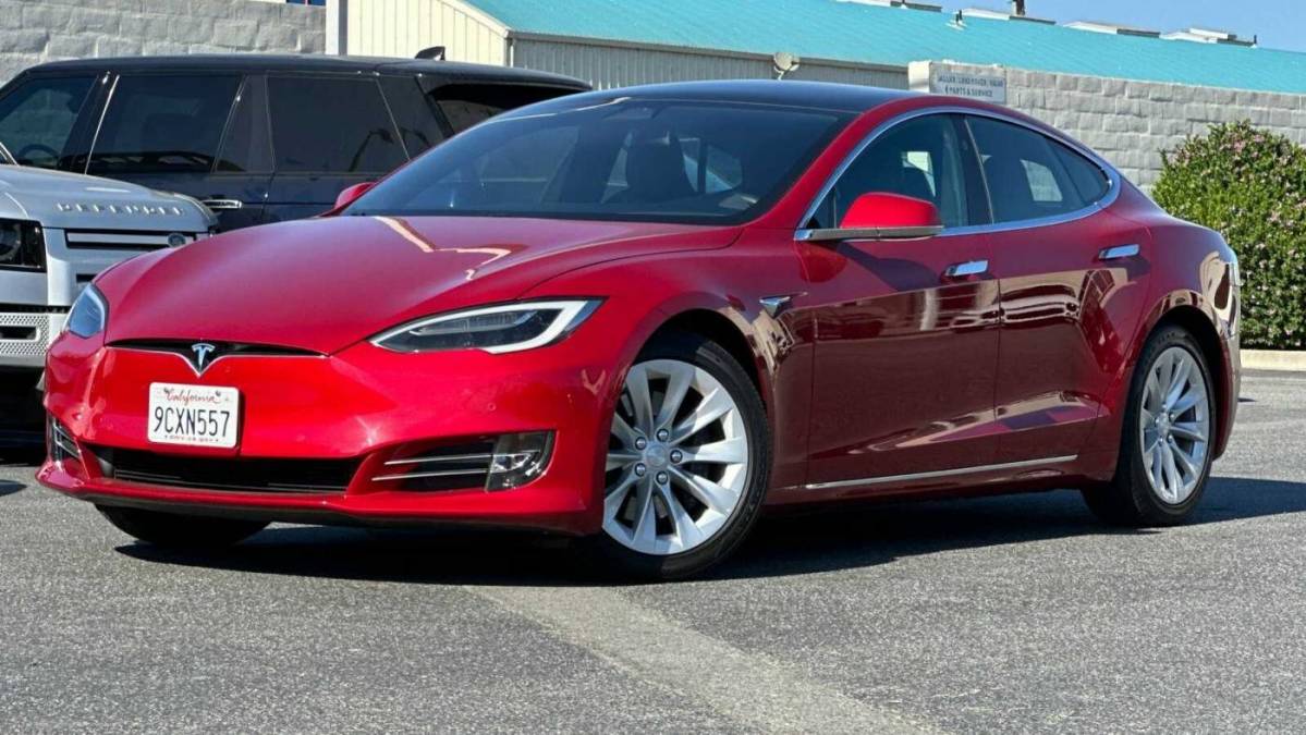 2017 Tesla Model S 5YJSA1E13HF199720