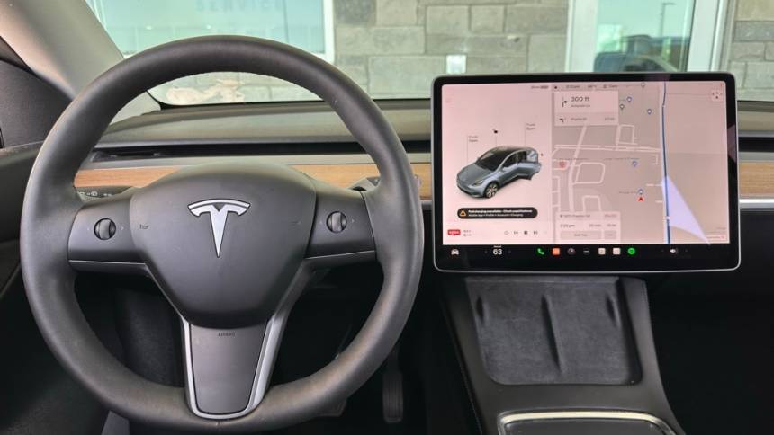 2021 Tesla Model Y 5YJYGDEE3MF275301