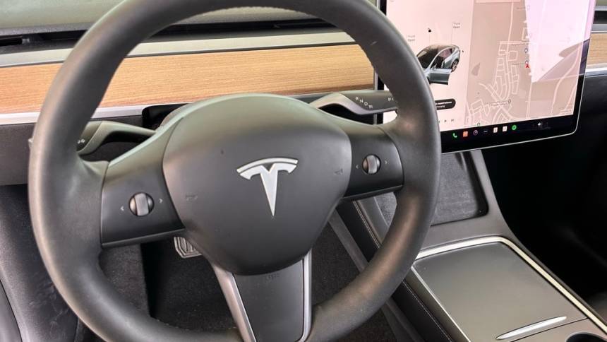 2021 Tesla Model Y 5YJYGDEE3MF275301