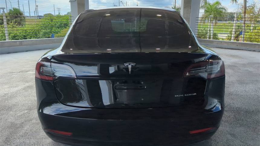 2018 Tesla Model 3 5YJ3E1EB6JF182076