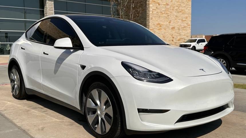 2021 Tesla Model Y 5YJYGDEE3MF275301