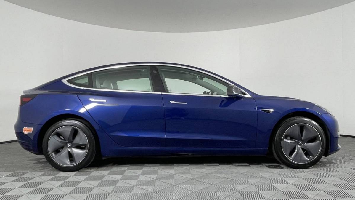 2019 Tesla Model 3 5YJ3E1EA2KF509064