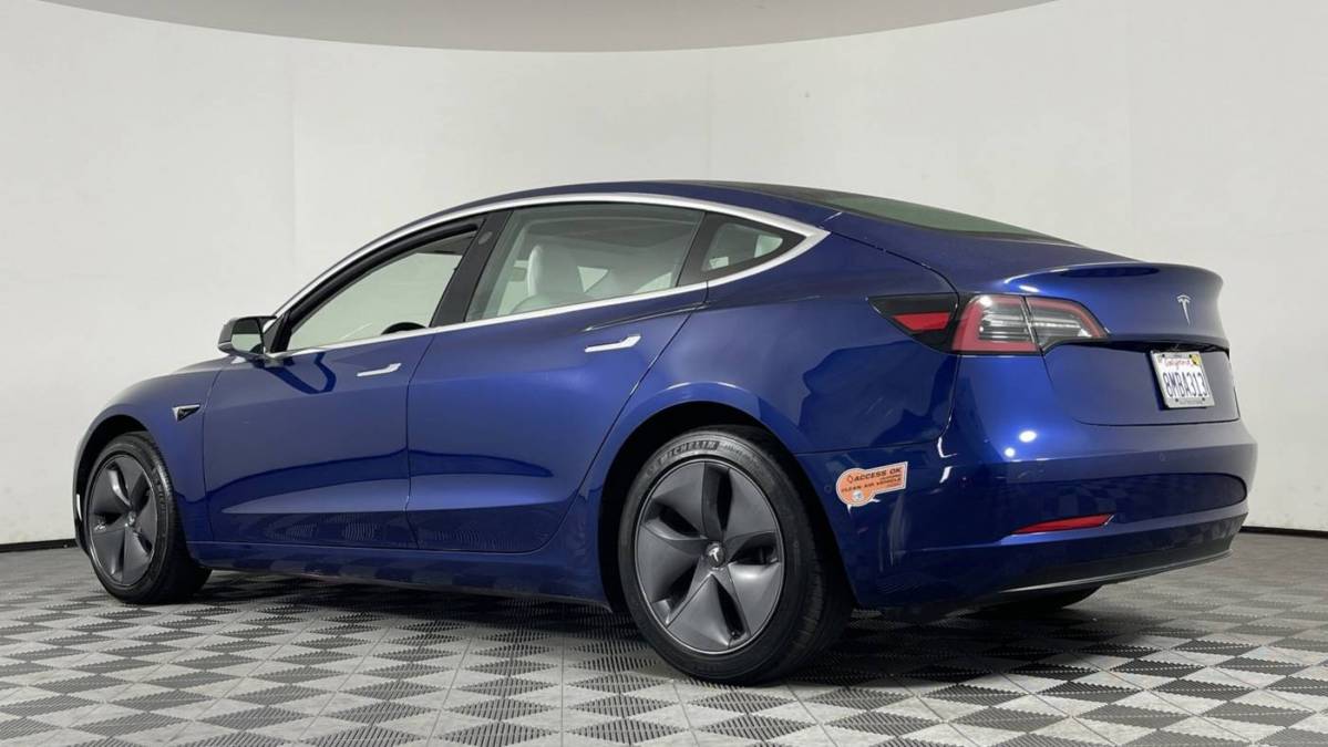 2019 Tesla Model 3 5YJ3E1EA2KF509064