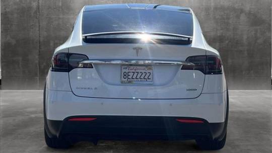 2018 Tesla Model X 5YJXCDE28JF103564