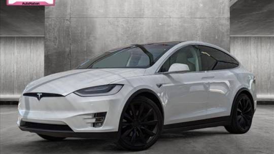 2018 Tesla Model X 5YJXCDE21JF113594