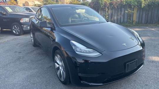 2021 Tesla Model Y 5YJYGAEEXMF112577