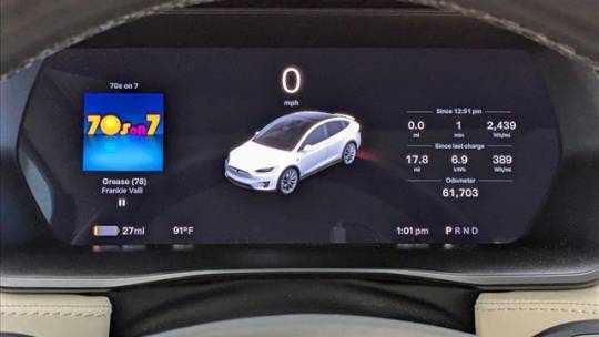 2018 Tesla Model X 5YJXCDE21JF113594