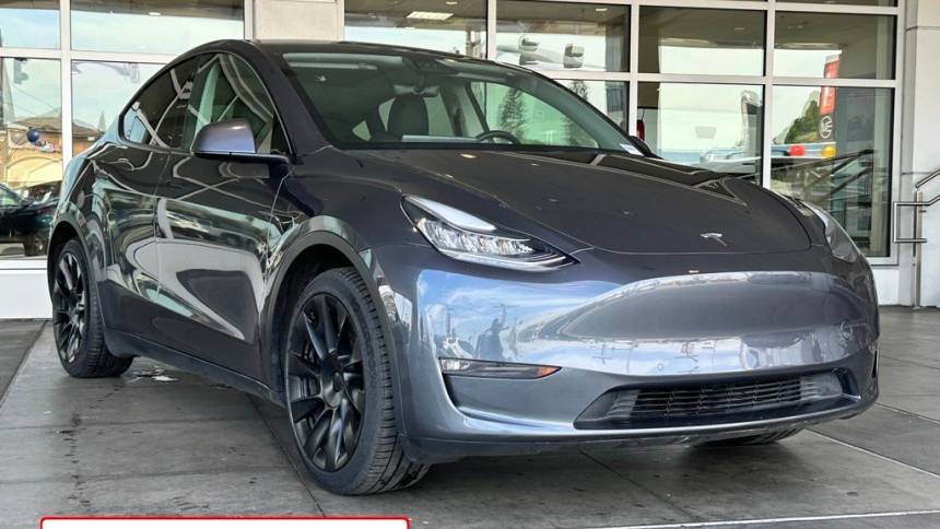 2021 Tesla Model Y 5YJYGDEE5MF121205