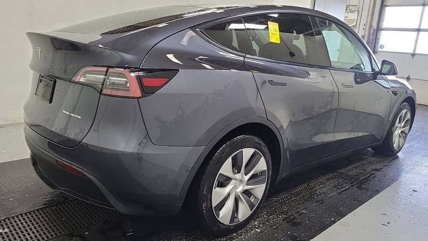 2021 Tesla Model Y 5YJYGDEE6MF190856