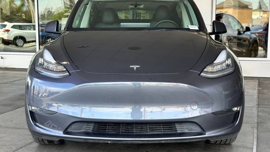 2021 Tesla Model Y 5YJYGDEE5MF121205