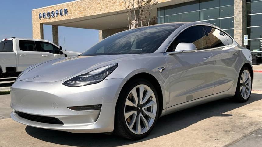 2018 Tesla Model 3 5YJ3E1EA1JF060832