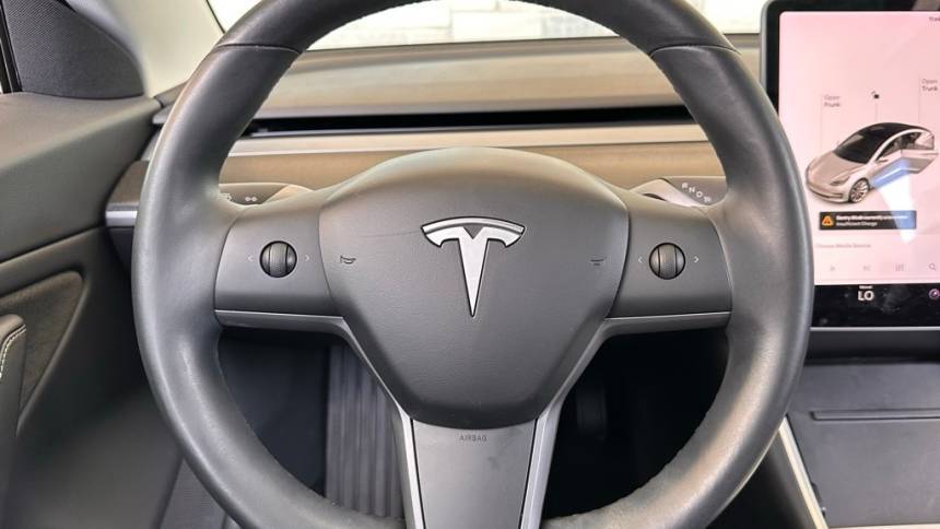 2018 Tesla Model 3 5YJ3E1EA1JF060832