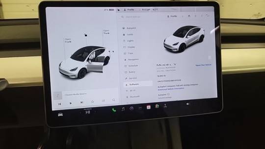 2021 Tesla Model Y 5YJYGDEE4MF205239