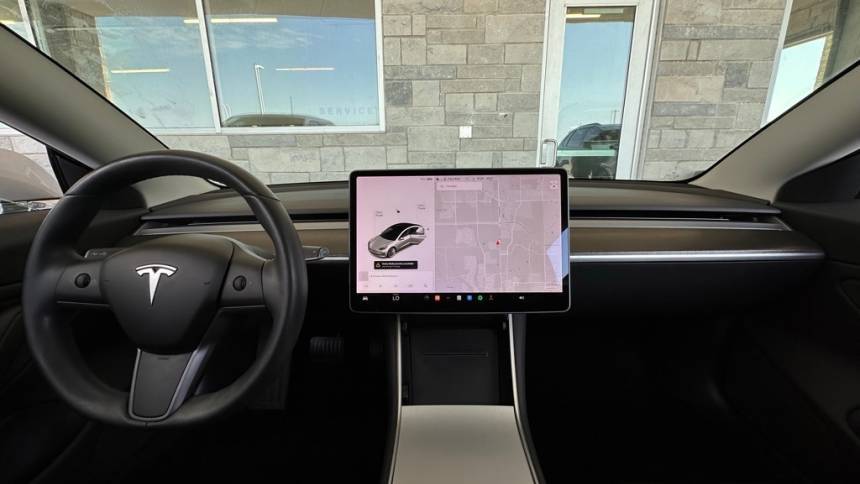 2018 Tesla Model 3 5YJ3E1EA1JF060832