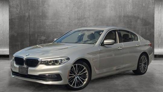 2018 BMW 5 Series WBAJA9C58JB033697