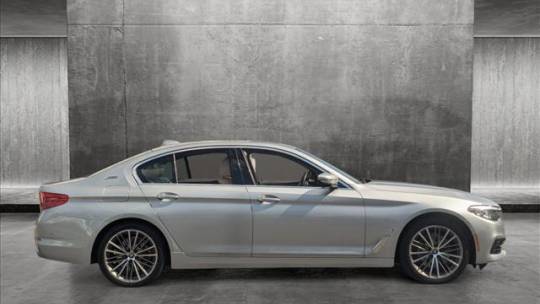 2018 BMW 5 Series WBAJA9C58JB033697