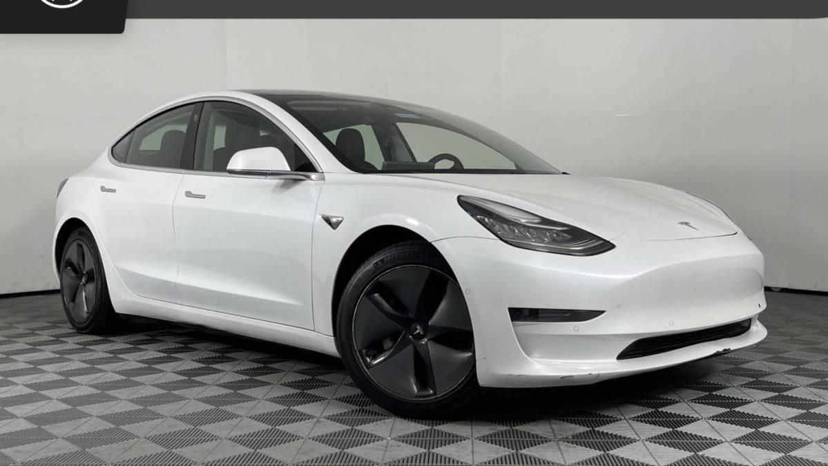 2020 Tesla Model 3 5YJ3E1EA8LF737748