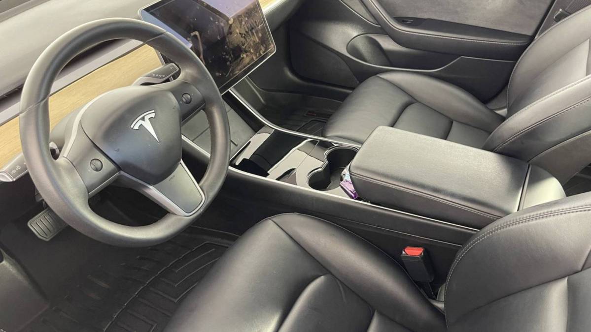 2020 Tesla Model 3 5YJ3E1EA8LF737748