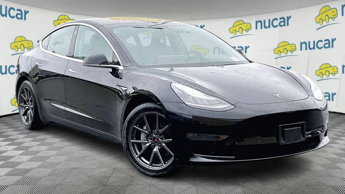 2018 Tesla Model 3 5YJ3E1EB4JF127724