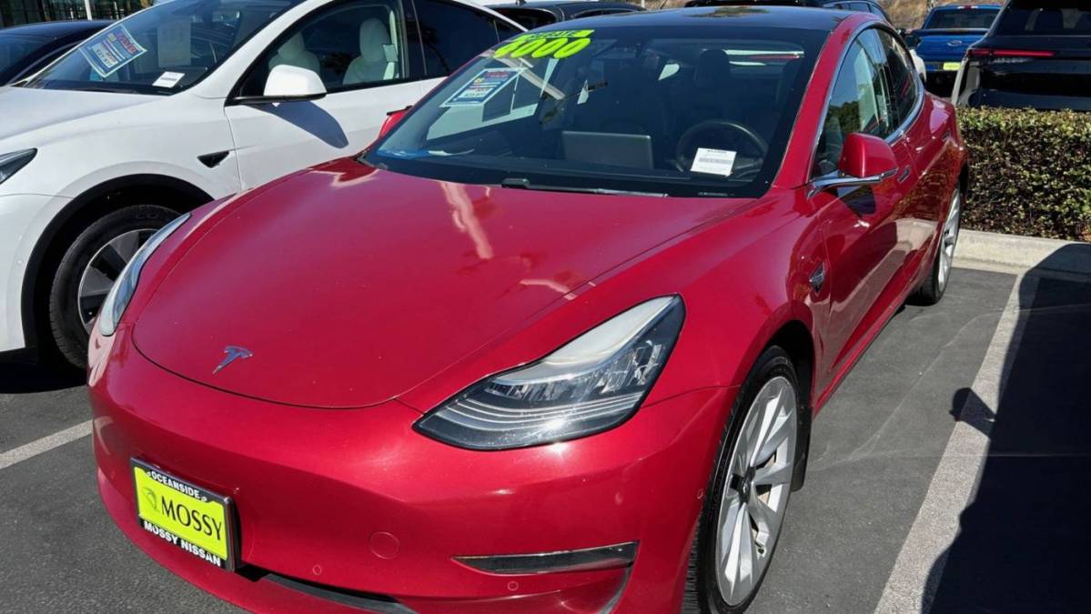 2018 Tesla Model 3 5YJ3E1EB7JF115924