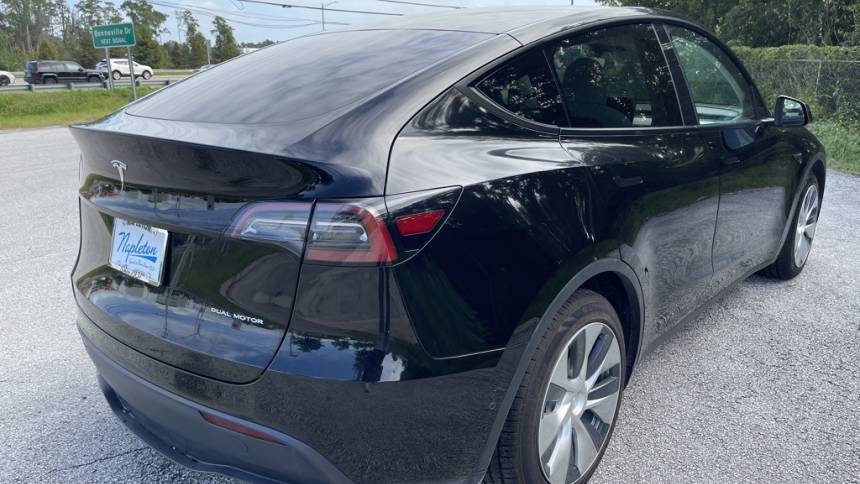 2021 Tesla Model Y 5YJYGDEE4MF224230