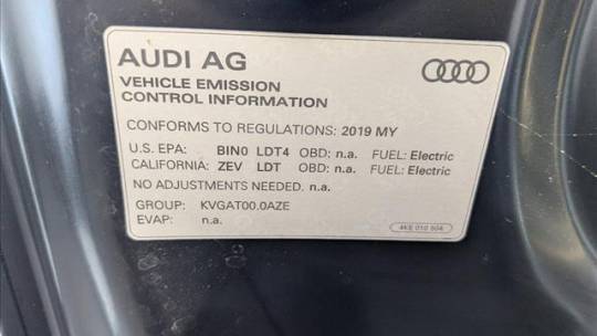 2019 Audi e-tron WA1VABGE2KB020588