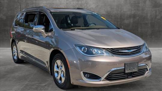 2018 Chrysler Pacifica Hybrid 2C4RC1N73JR229449