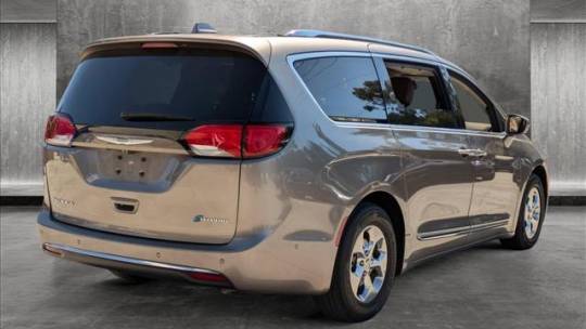 2018 Chrysler Pacifica Hybrid 2C4RC1N73JR229449