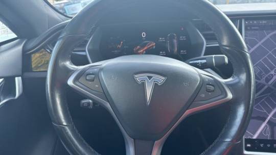 2018 Tesla Model S 5YJSA1E28JF293977