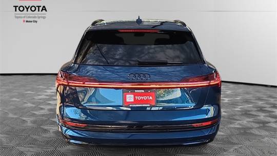 2019 Audi e-tron WA1LABGE4KB020373