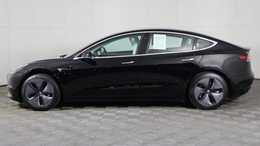 2018 Tesla Model 3 5YJ3E1EB9JF170651