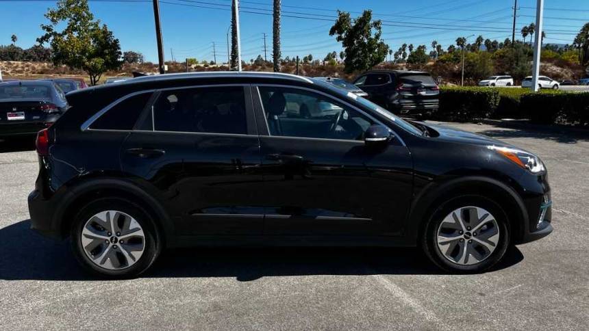 2022 Kia NIRO EV KNDCC3LG7N5139471