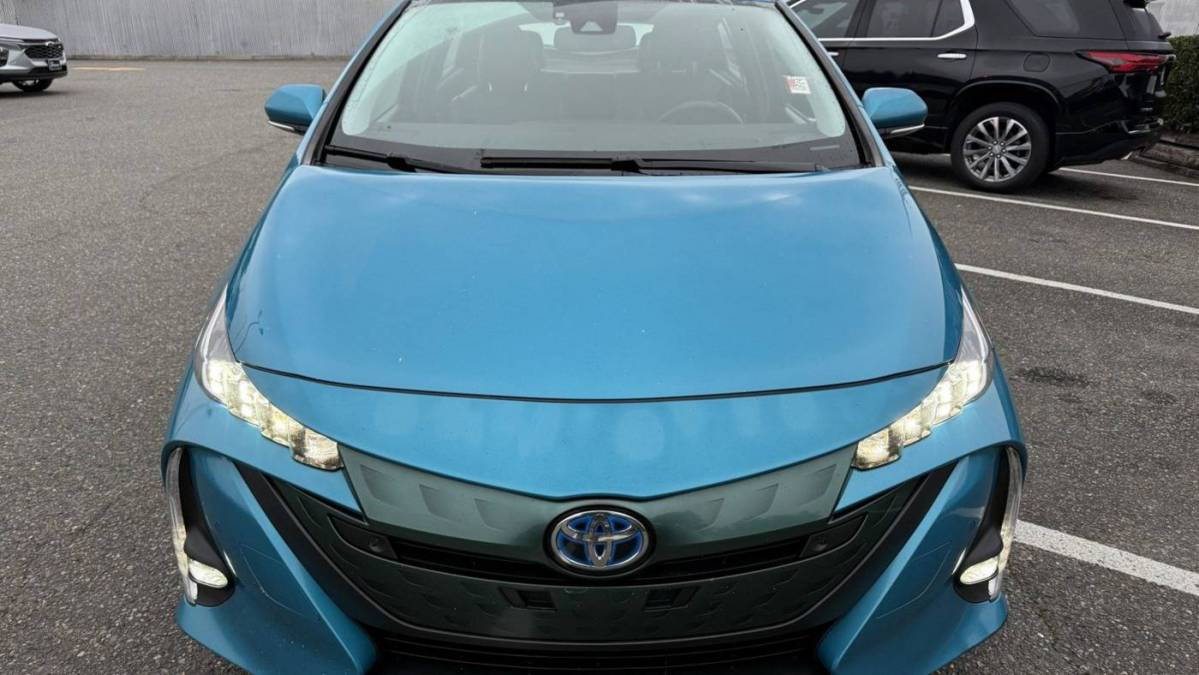 2018 Toyota Prius Prime JTDKARFP3J3081980