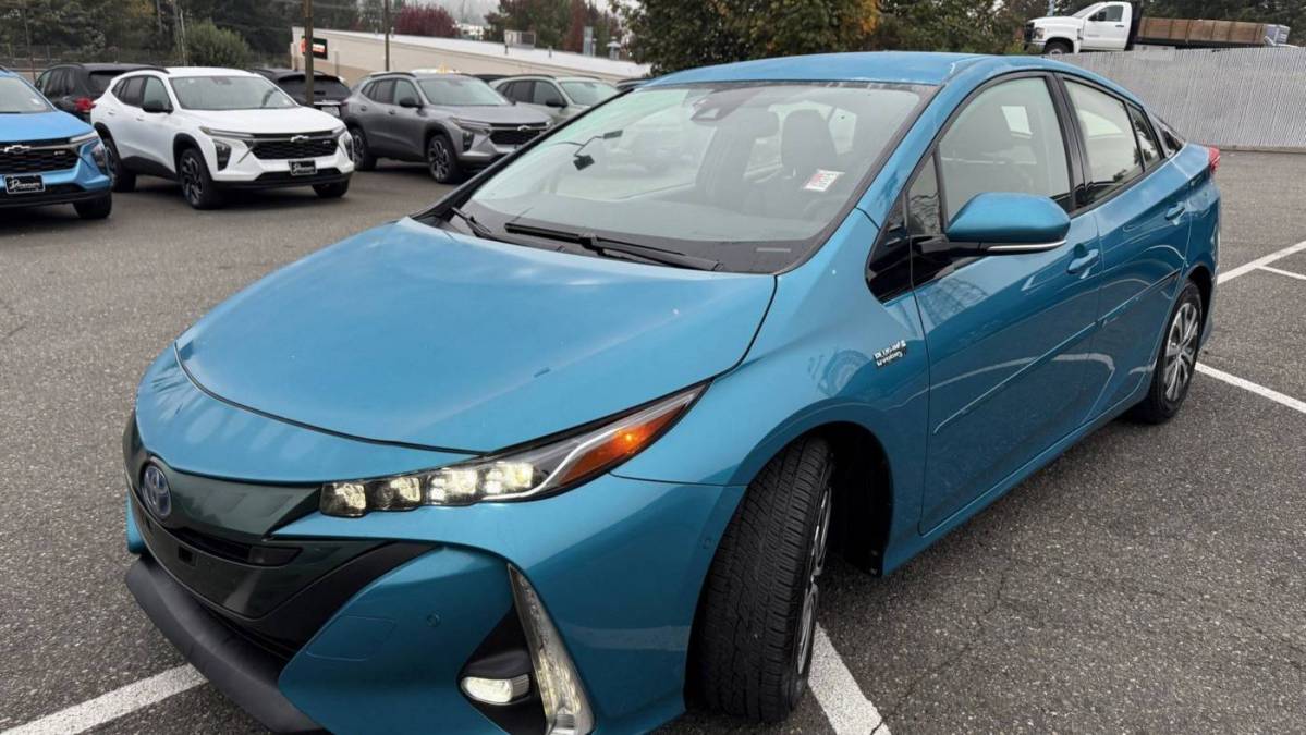 2018 Toyota Prius Prime JTDKARFP3J3081980