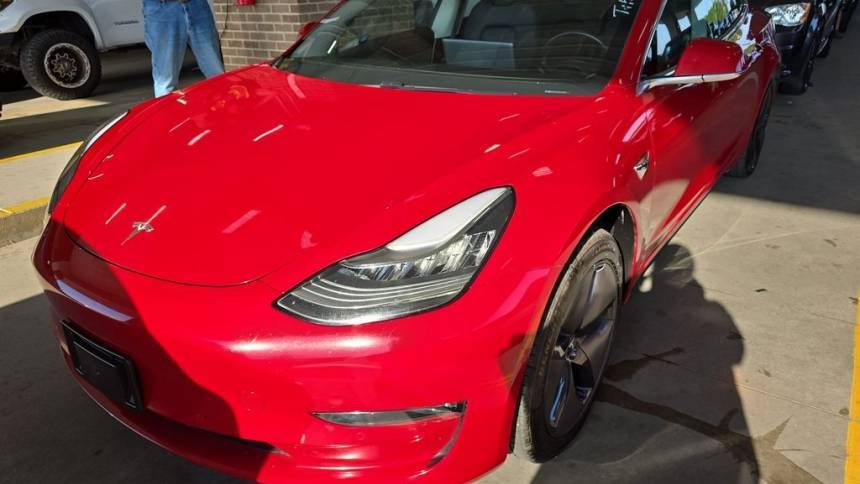 2018 Tesla Model 3 5YJ3E1EA2JF027600