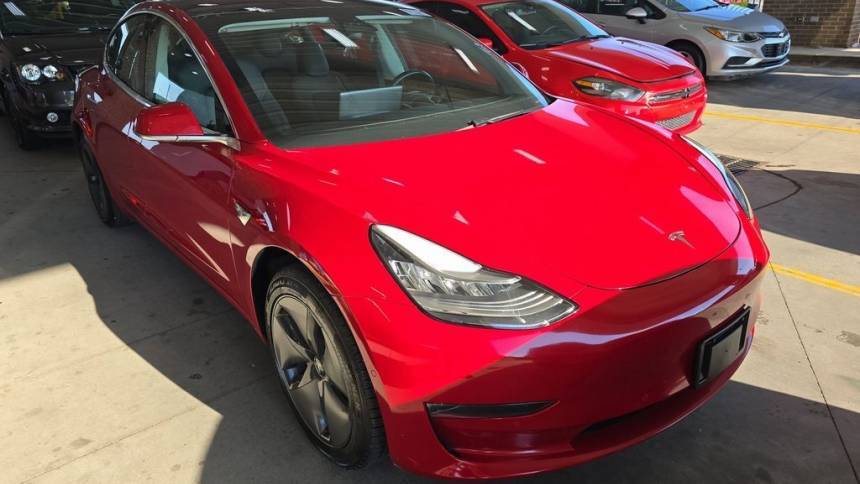 2018 Tesla Model 3 5YJ3E1EA2JF027600