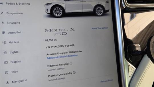 2017 Tesla Model X 5YJXCDE25HF061056