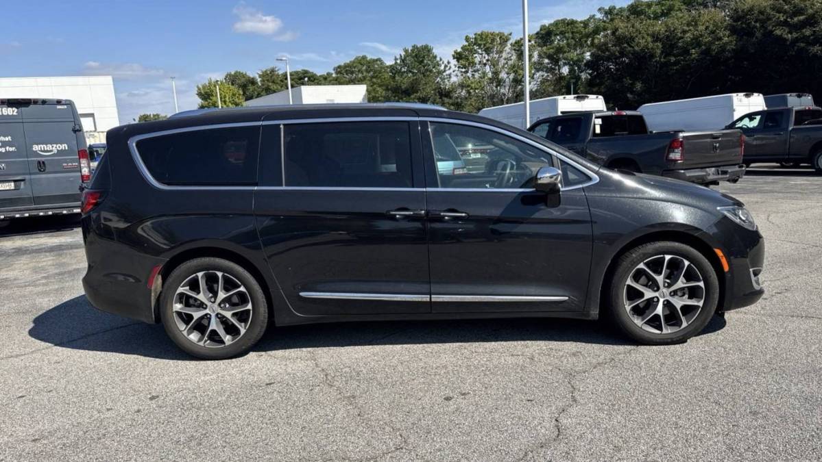 2020 Chrysler Pacifica Hybrid 2C4RC1N75LR267655