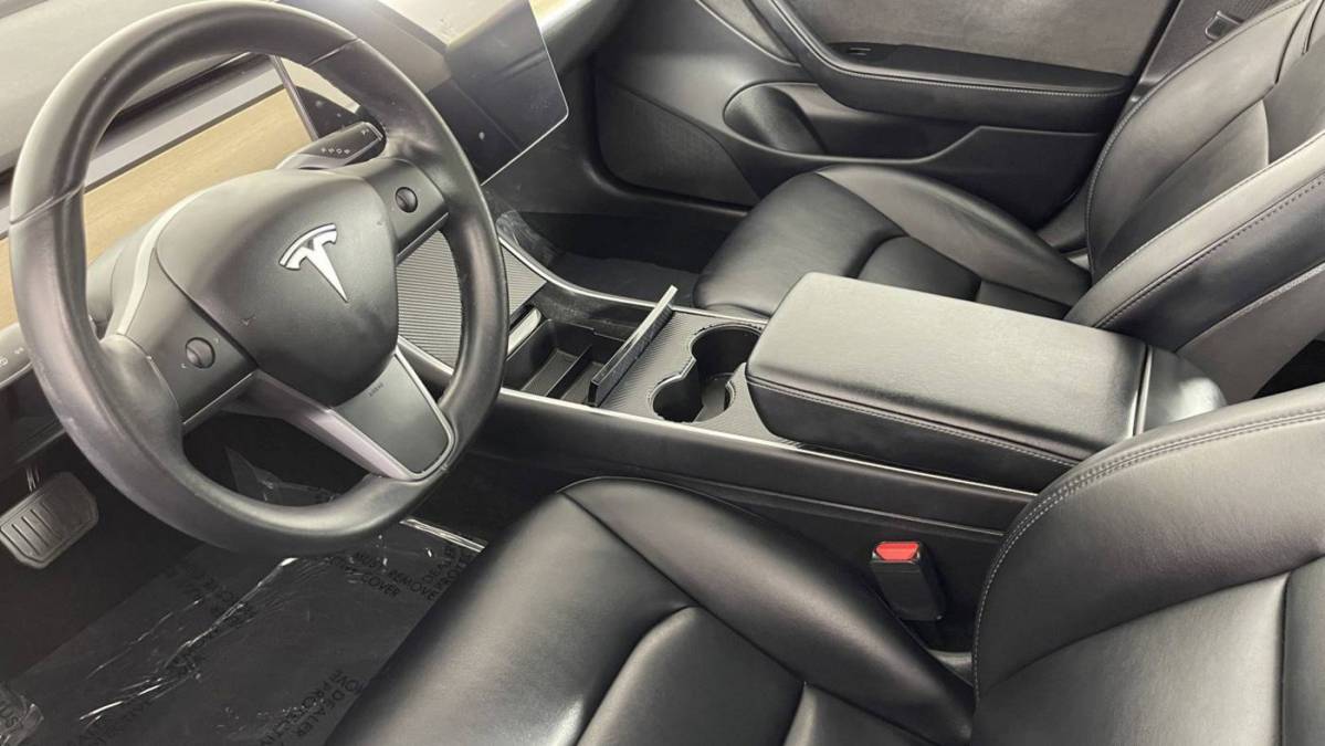 2019 Tesla Model 3 5YJ3E1EA9KF397251