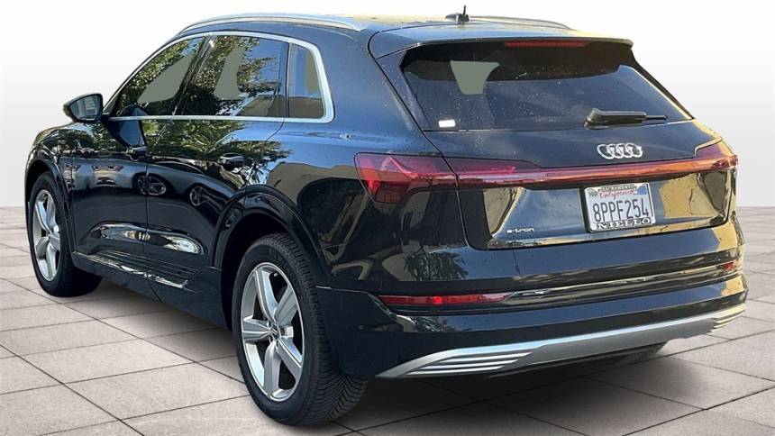 2019 Audi e-tron WA1VAAGE1KB020592