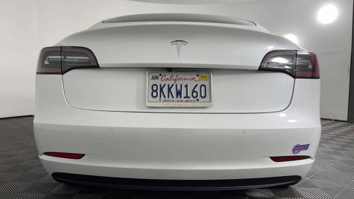 2019 Tesla Model 3 5YJ3E1EA9KF397251