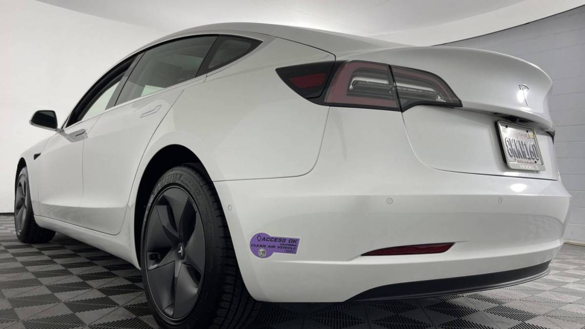 2019 Tesla Model 3 5YJ3E1EA9KF397251