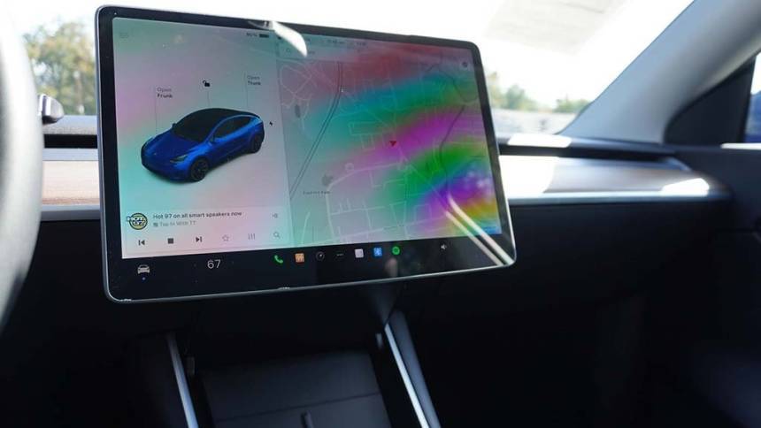 2020 Tesla Model Y 5YJYGDEE1LF008284