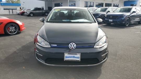 2016 Volkswagen e-Golf WVWKP7AU5GW911138